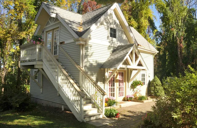 Alpine Haus B & B Inn