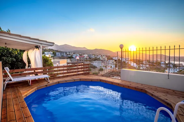 Arismari Garden apartment