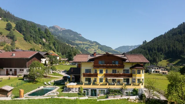 Landhaus Huber - Ferienwohnungen