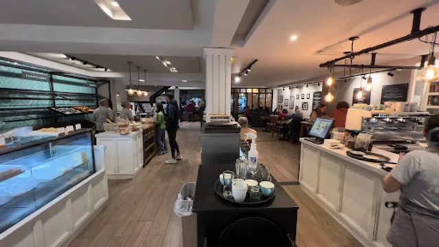 Tante Sara Pastelería & Café