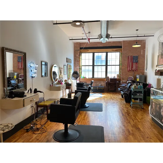 Tomahawk Hair Salon Bushwick