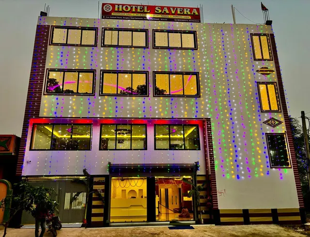 Hotel Savera