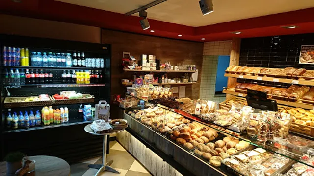 Bäckerei Tröster GmbH & Co KG