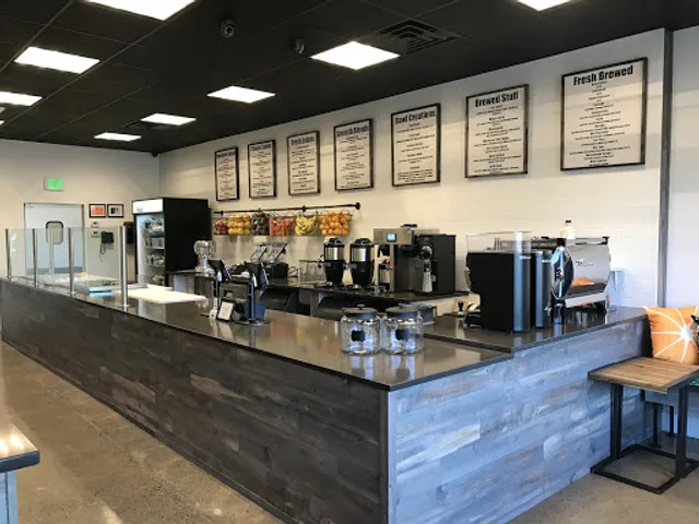 Fresh - Now owned by El Dominicano