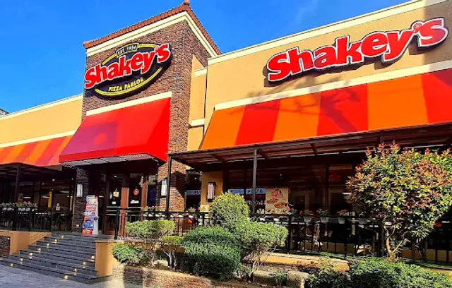 Shakey's Pizza Parlor - Buendia