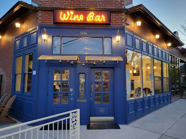 Sienna Wine Bar & Small Plates