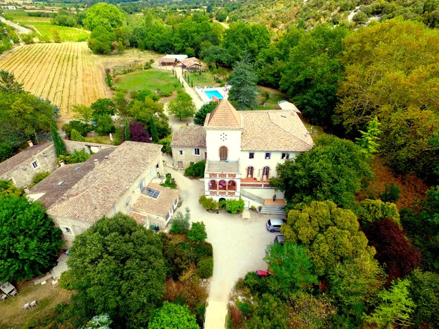 Mas de Pradines - Mariages - Locations vacances