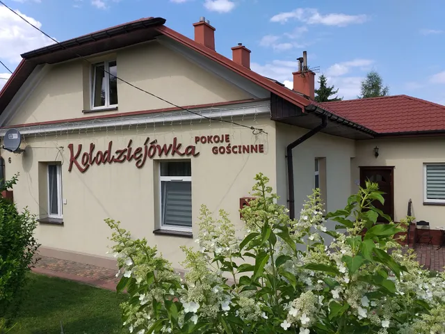 Pokoje Gościnne KOŁODZIEJÓWKA