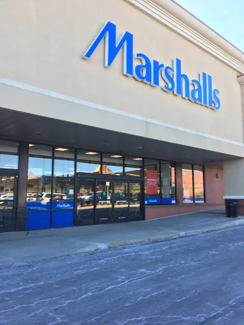 Marshalls & HomeGoods