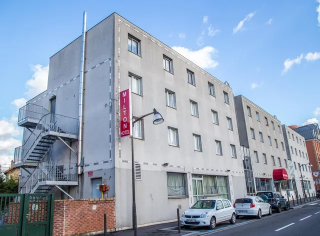 Milton Hotel