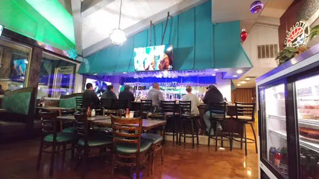 La Riviera Marisqueria