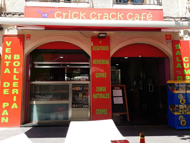 Crick Crack Café Y Pizza