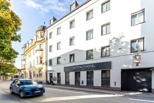 Altstadthotel Ingolstadt & Hotel Guesthouse "Die Galerie"