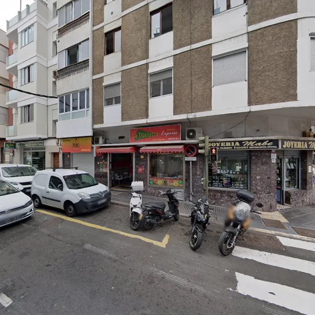 Travi Chicken - Pollo Frito en Las Palmas