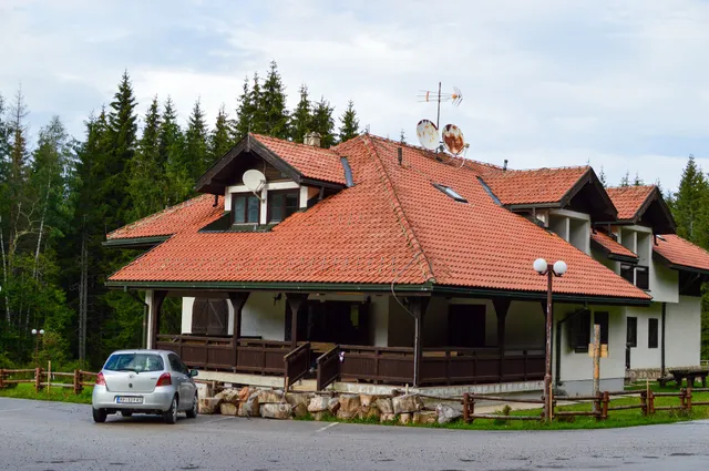 Šumarska kuća Vodena poljana