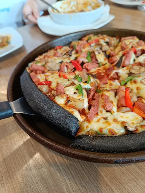 Pizza Hut • Padjajaran