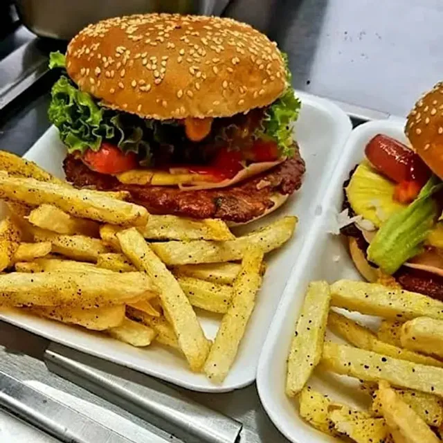 Chili-Dogo Los Lobitos