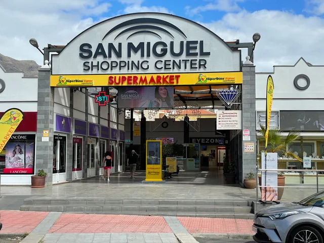 Centro Comercial San Miguel I