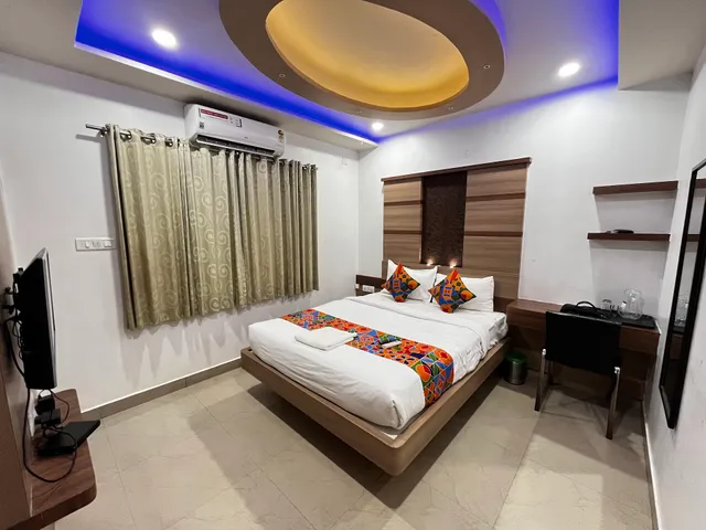 OYO OYO Emara Boutique Hotel Nearby Koramangala Forum Mall