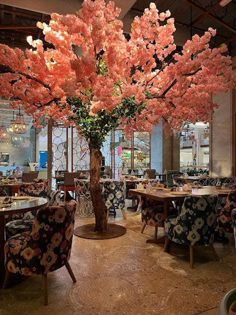 Grand Beirut restaurant The Galleria Mall