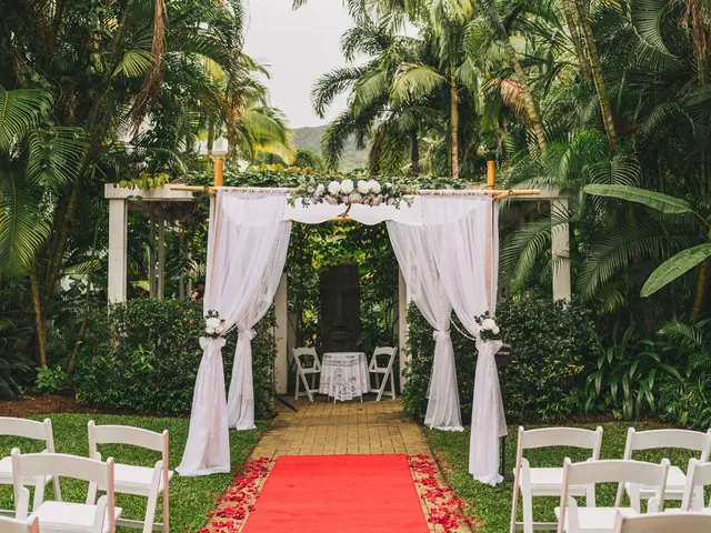 Peppers Beach Club & Spa Palm Cove