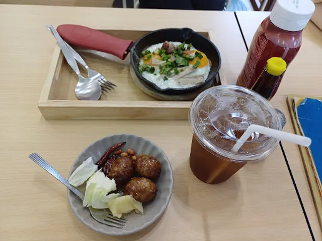 ร้าน ตุ้มอร่อย คาเฟ่ Toomaroi Café