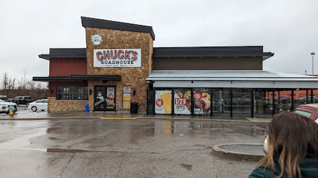Chuck's Roadhouse Bar & Grill