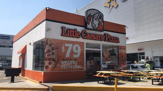Little Caesars Pizza "Tepozán"