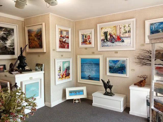 The Whitethorn Gallery
