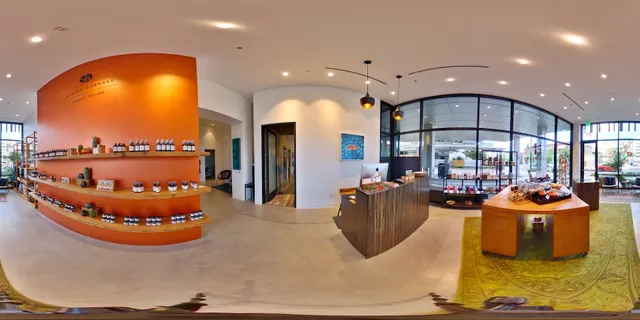 Kaelen Harwell Organic Day Spa