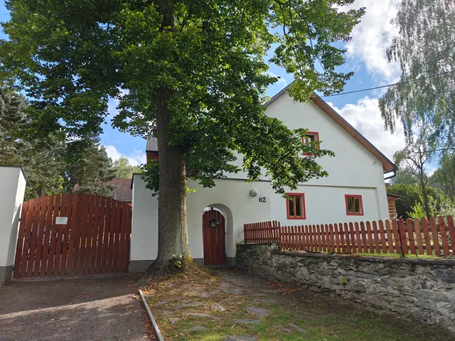 Apartmány U Lípy Kurojedy