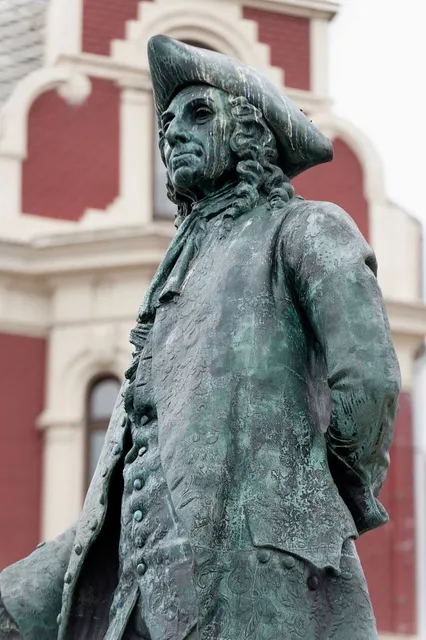 Jan van Riebeeck Statue