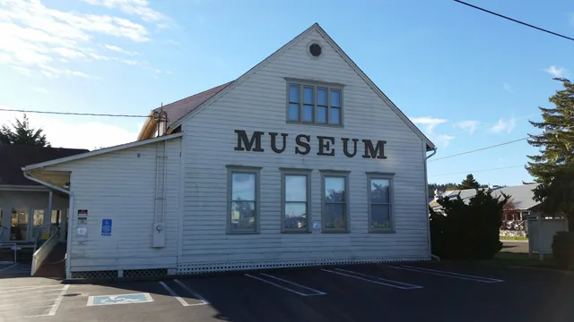 Siuslaw Pioneer Museum