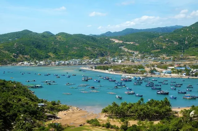 Núi Chúa National Park