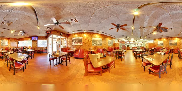 Cindi's NY Deli & Restaurant