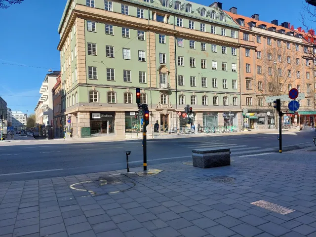 Olof Palme Memorial Plaque