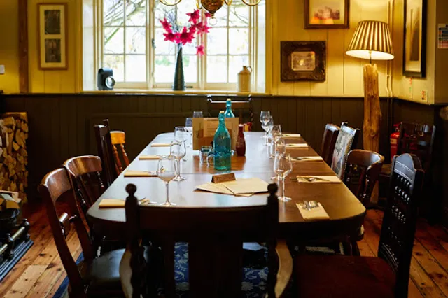 The Bear & Ragged Staff, Romsey