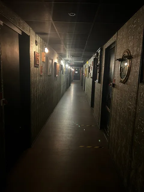 Glorious Escape Vélizy