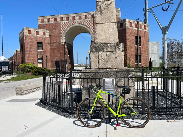 Illinois-Indiana Boundary Marker