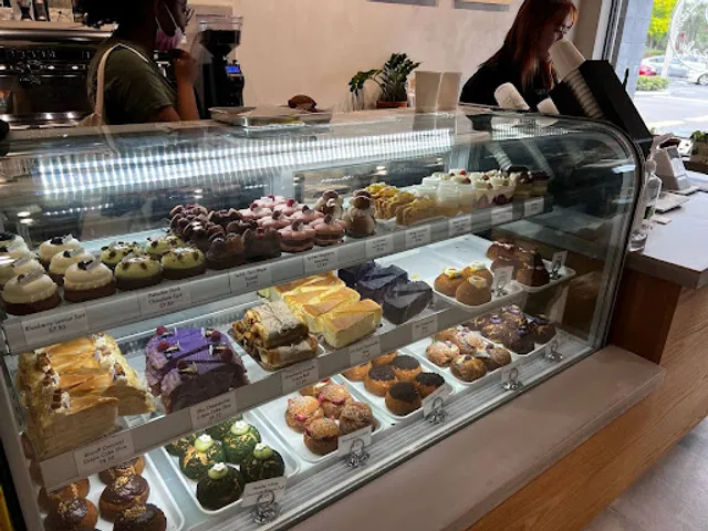 Light On The Sugar Bakery Café