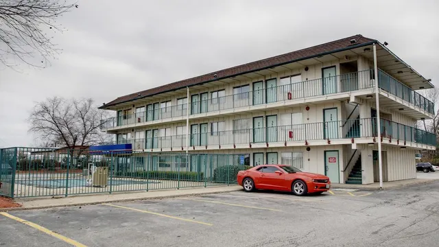 Red Carpet Inn Clarksville, IN