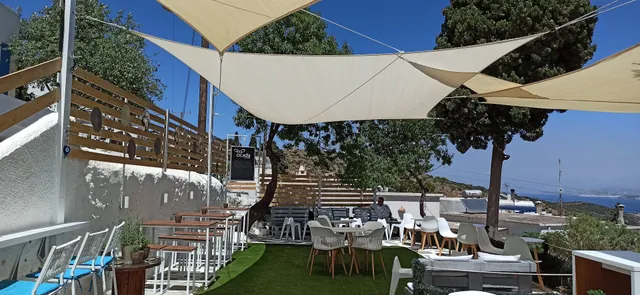 Cicada view lounge cocktail bar