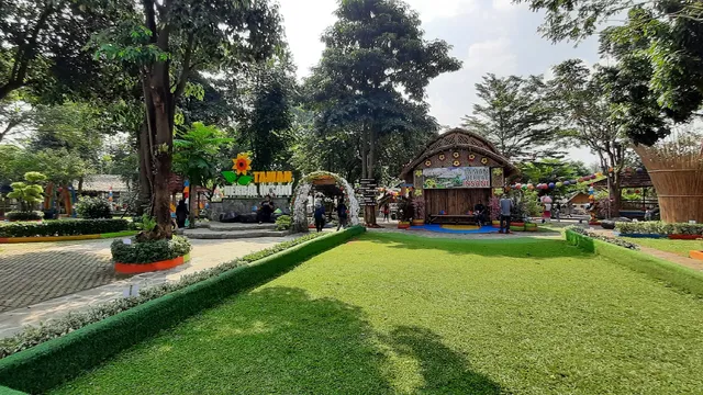 Taman Herbal Insani Depok