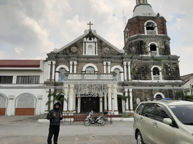St. Martin of Tours Parish - Diocesan Shrine of Mahal na Poon ng Krus sa Wawa (Diocese of Malolos)