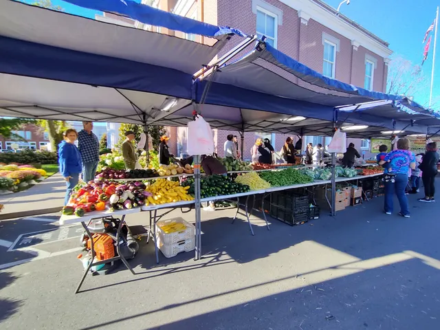 Main Street Murfreesboro Saturday Market