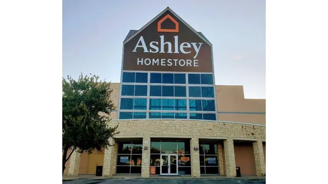 Ashley Store