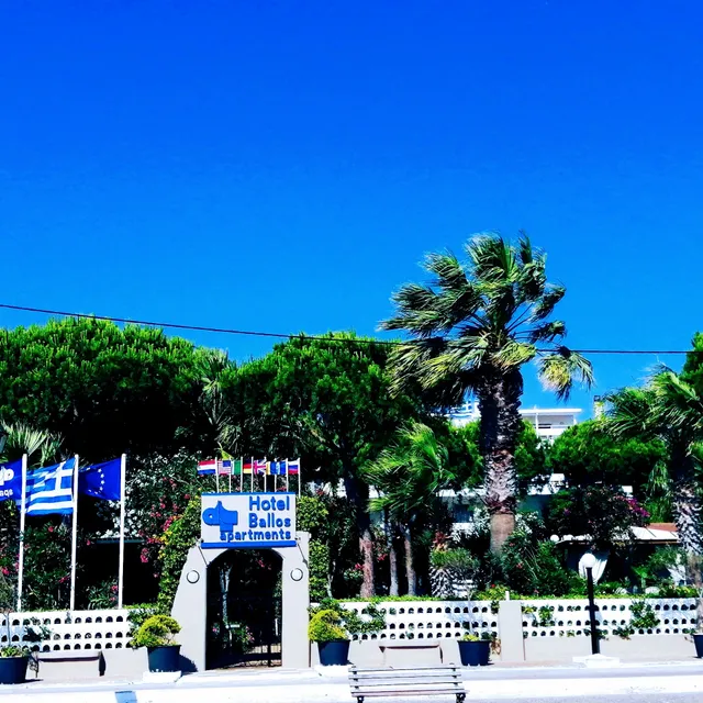 Hotel Ballos Apartments