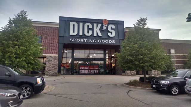 DICK'S Sporting Goods
