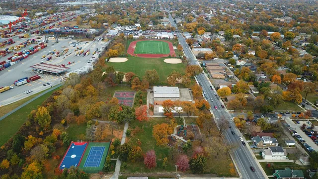 Lindblom (Robert) Park