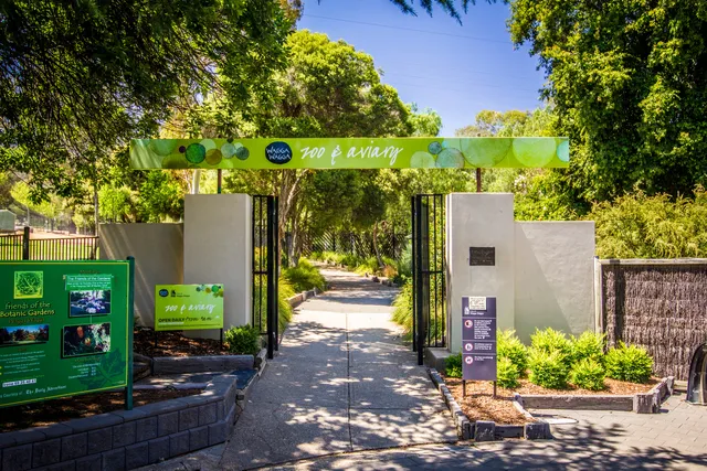 Wagga Wagga Zoo & Aviary